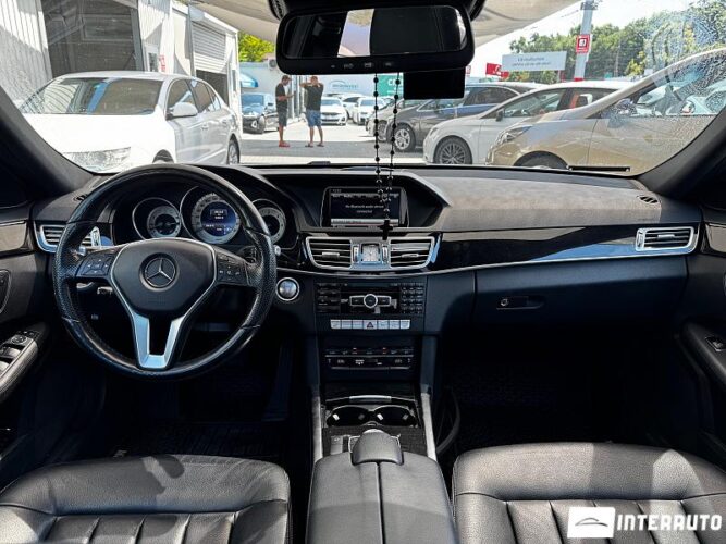 Mercedes E 250 41 interauto-car