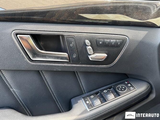 Mercedes E 250 49 interauto-car