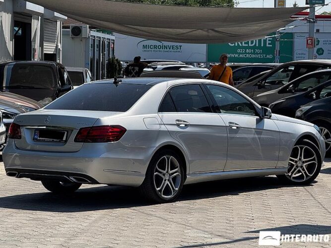 Mercedes E 250 37 interauto-car