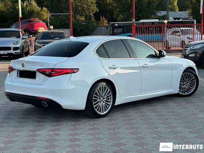 Alfa Romeo Giulia 30 interauto-car