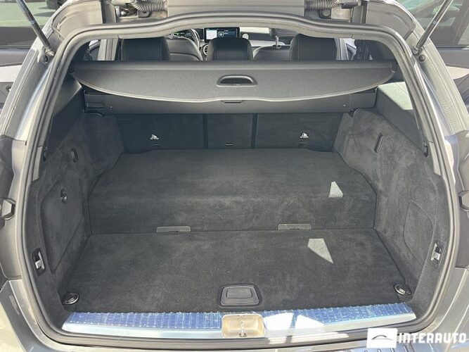 Mercedes C 300e 52 interauto-car