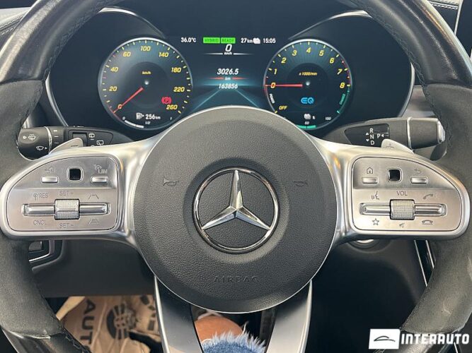 Mercedes C 300e 41 interauto-car