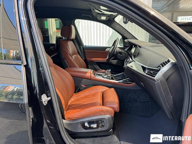 BMW X7 4.0i 38 interauto-car