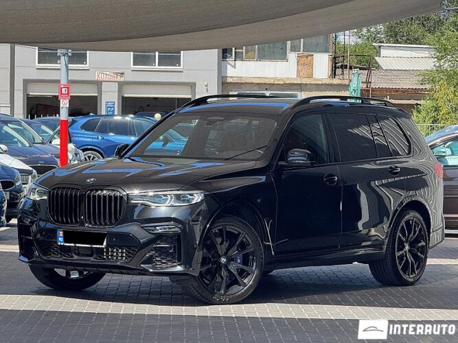 BMW X7 4.0i 33 interauto-car