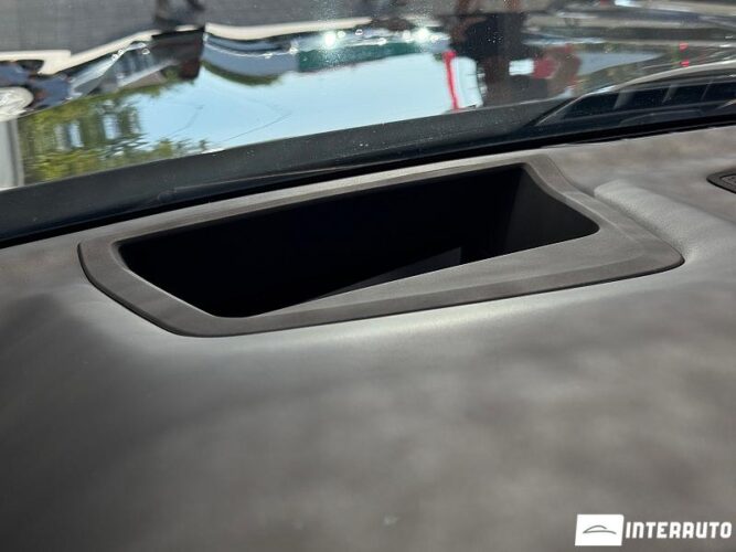 BMW X7 4.0i 47 interauto-car