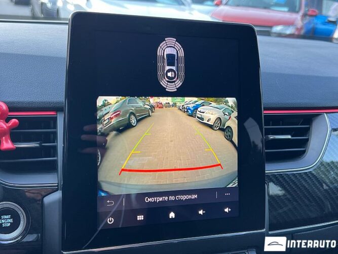 Renault Arkana 38 interauto-car