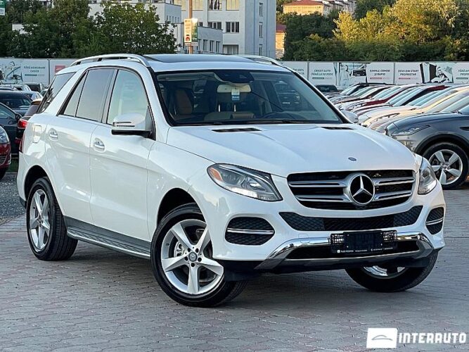 Mercedes GLE 300d 35 interauto-car