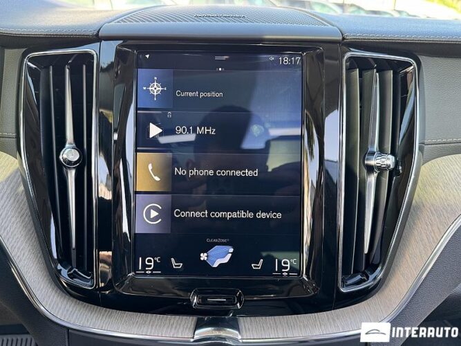 Volvo XC 60 47 interauto-car