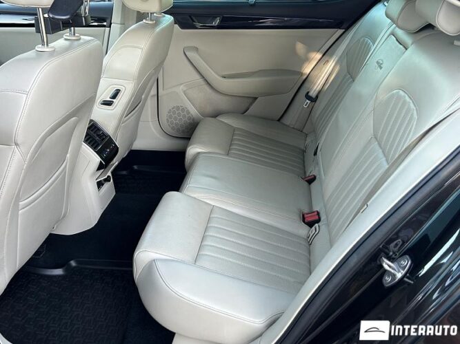 Skoda Superb 50 interauto-car