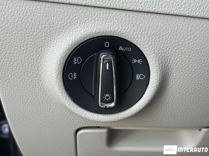 Skoda Superb 44 interauto-car