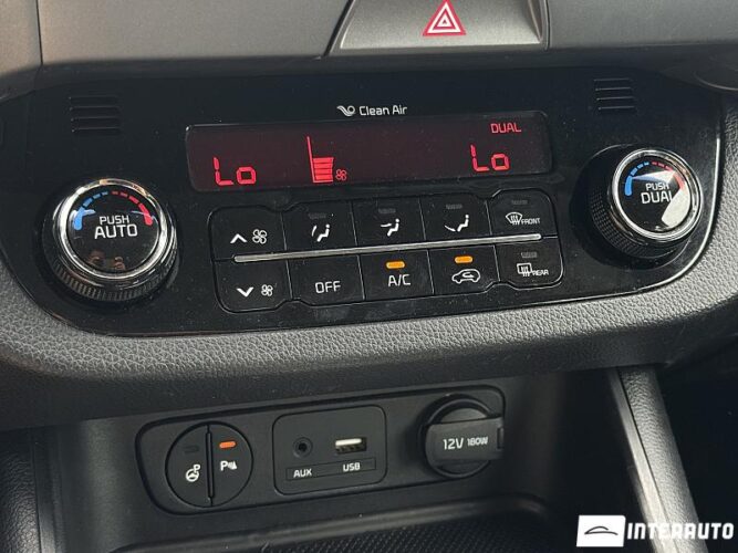 Kia Sportage 43 interauto-car