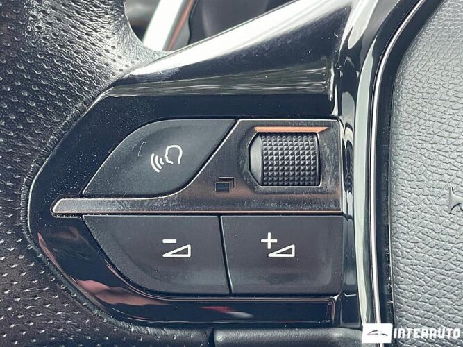 Peugeot 5008 38 interauto-car