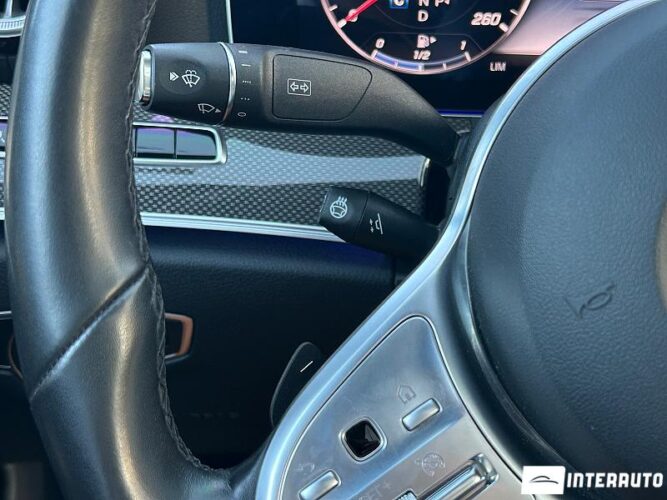 Mercedes CLS 300 43 interauto-car