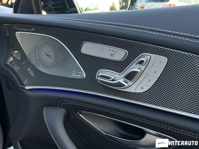 Mercedes CLS 300 50 interauto-car