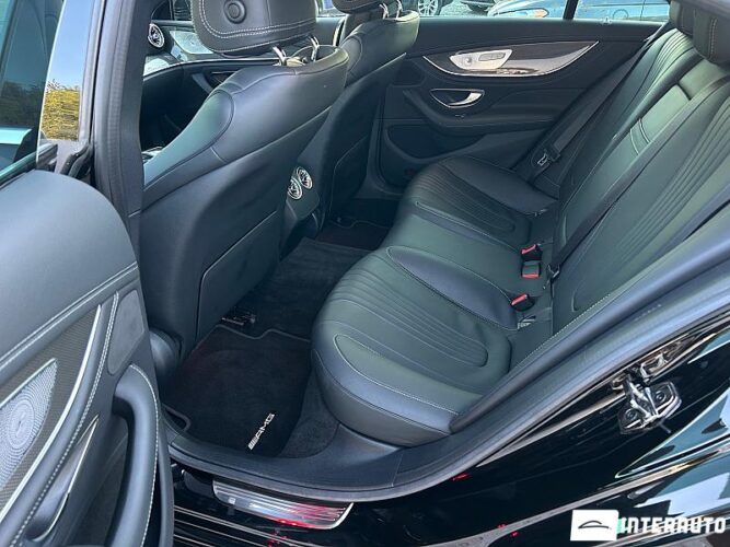 Mercedes CLS 300 53 interauto-car