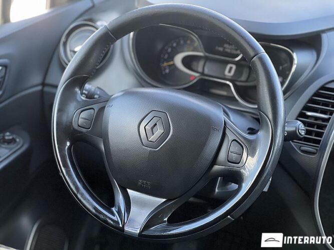 Renault Captur 34 interauto-car