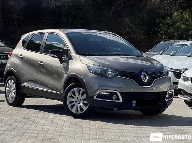 Renault Captur 28 interauto-car
