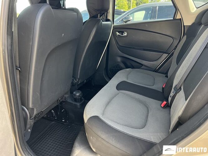 Renault Captur 38 interauto-car