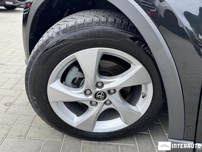 Toyota C-HR 48 interauto-car