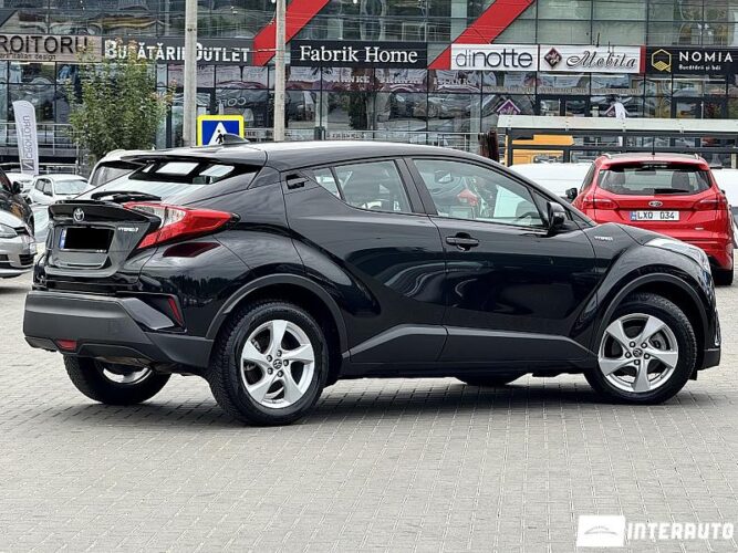 Toyota C-HR 35 interauto-car