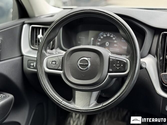 Volvo XC 60 44 interauto-car