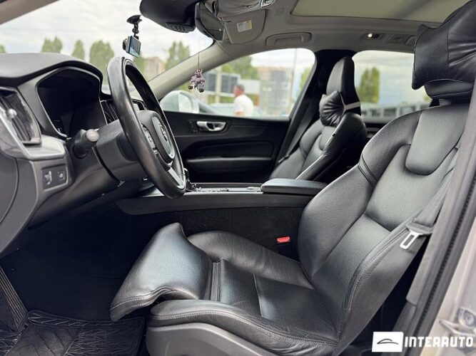 Volvo XC 60 41 interauto-car