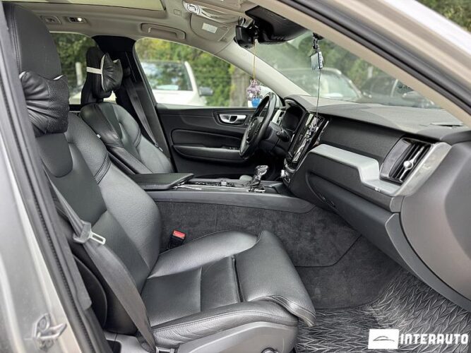 Volvo XC 60 50 interauto-car