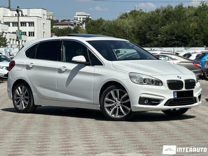 BMW 220d 34 interauto-car