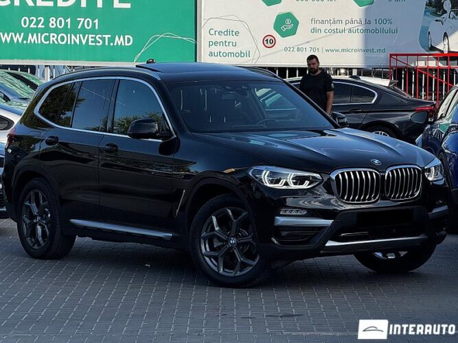 BMW X3 3.0i 31 interauto-car