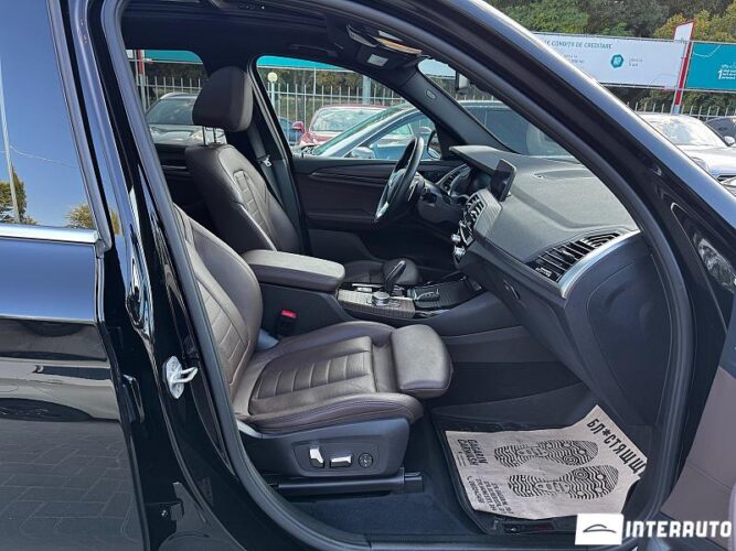 BMW X3 3.0i 36 interauto-car