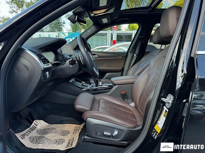 BMW X3 3.0i 35 interauto-car