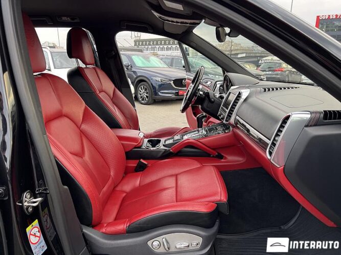 Porsche Cayenne 49 interauto-car