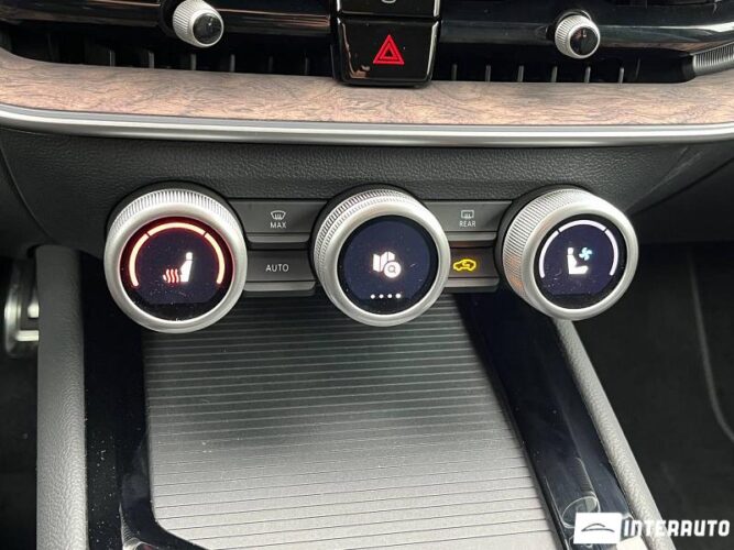 Skoda Superb 49 interauto-car