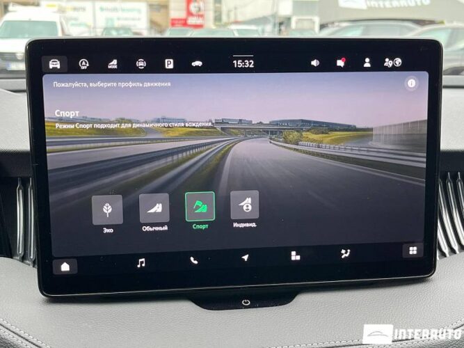 Skoda Superb 46 interauto-car