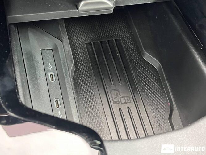 Skoda Superb 50 interauto-car