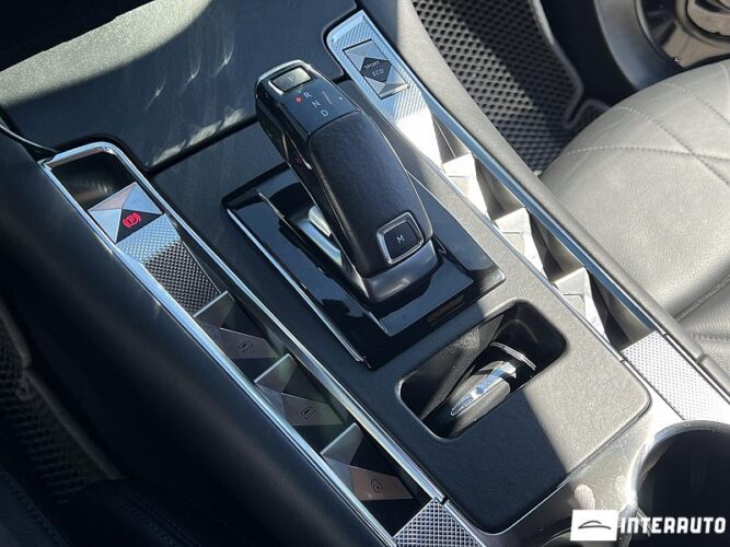 Citroen DS7 42 interauto-car