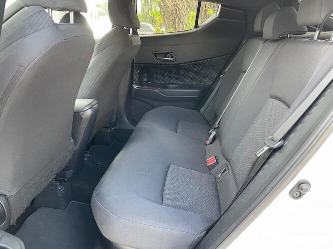 Toyota C-HR 48 interauto-car