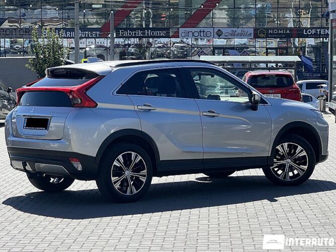 Mitsubishi Eclipse Cross 33 interauto-car
