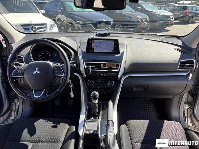 Mitsubishi Eclipse Cross 36 interauto-car