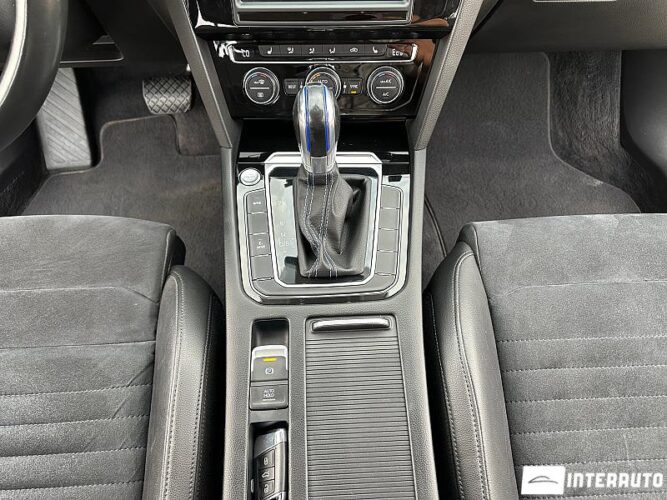 Volkswagen Passat GTE 47 interauto-car