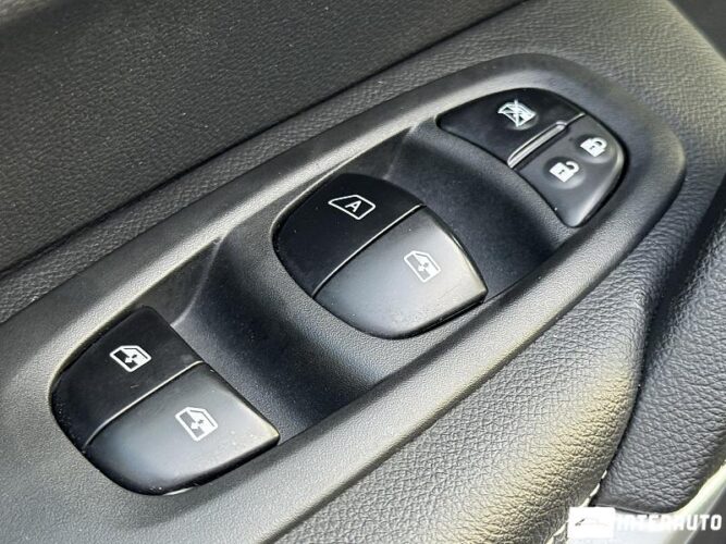 Renault Kadjar 44 interauto-car