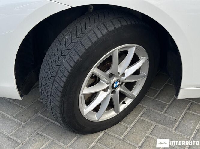 BMW 216d 43 interauto-car