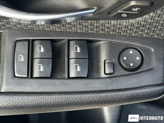 BMW 216d 45 interauto-car