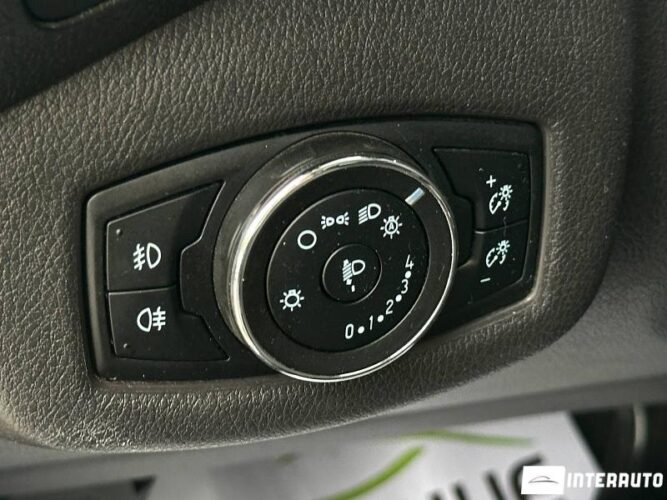 Ford Tourneo Connect 48 interauto-car