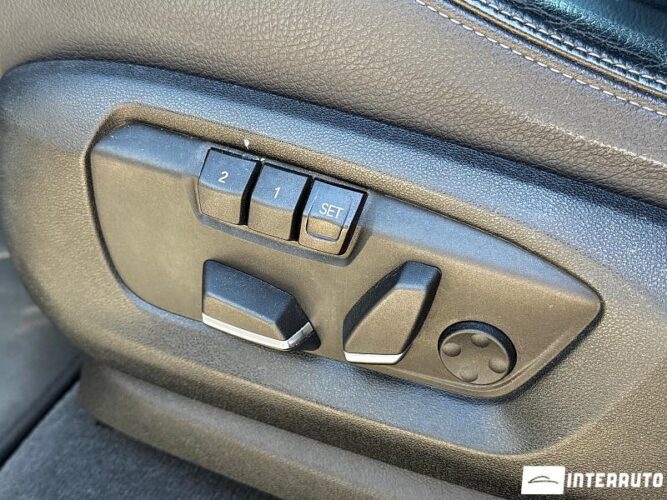 BMW X5 4.0e 48 interauto-car