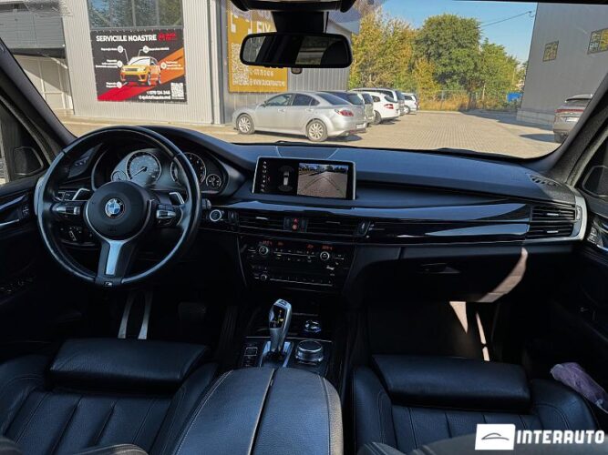 BMW X5 4.0e 40 interauto-car