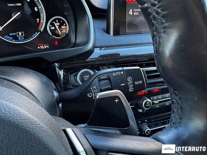 BMW X5 4.0e 45 interauto-car