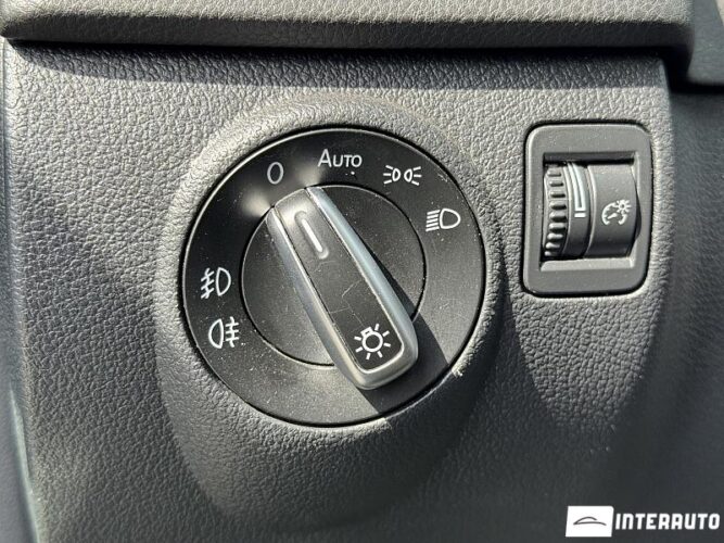 Volkswagen Tiguan 44 interauto-car