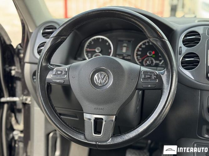 Volkswagen Tiguan 36 interauto-car