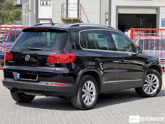 Volkswagen Tiguan 32 interauto-car